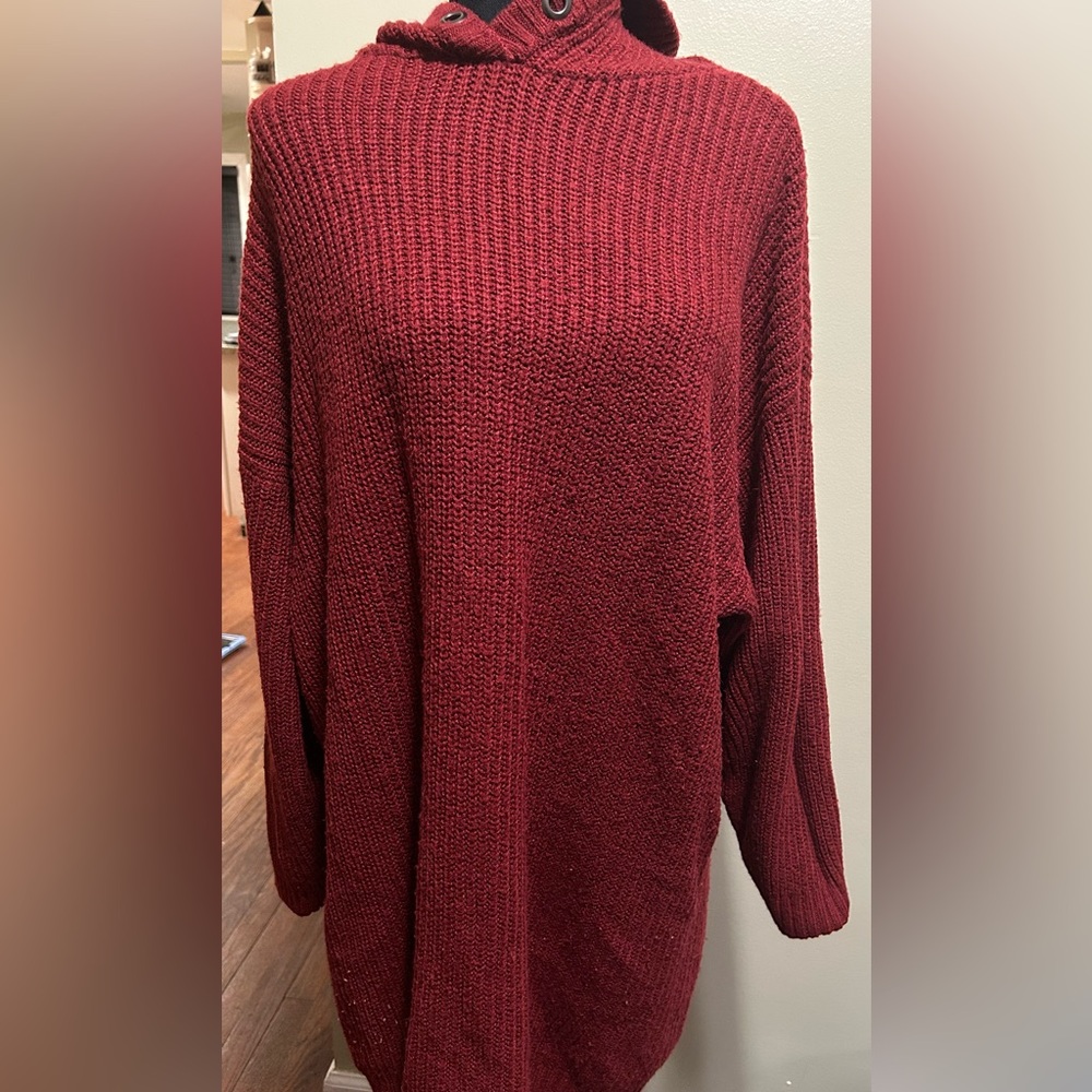 SO oversized knitted hoodie